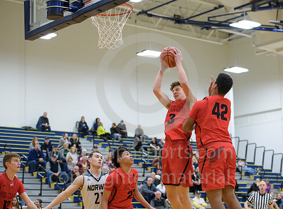 Basketball-Boys_Norwin vs Fox Chapel_20180130-KR1_9204