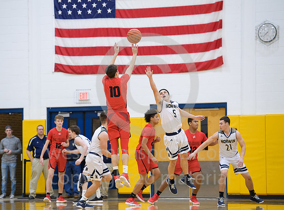 Basketball-Boys_Norwin vs Fox Chapel_20180130-KR1_9210