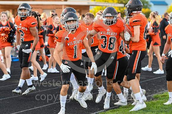 Football_Latrobe vs Hempfield_20220909-WP1_3346