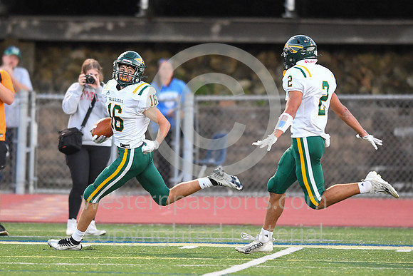 Football_Norwin vs PT_20230929-KR1_7956