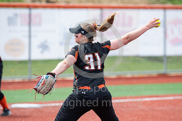 Softball_Latrobe vs Yough_20180421-KR1_4370