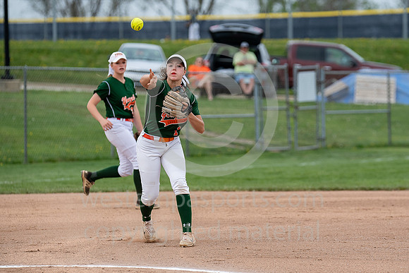 Softball-Norwin vs Yough_20180504-KR1_3432