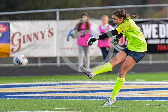 Girls Soccer_FR vs Latrobe_20231009-KR1_2284