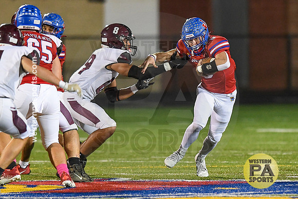 Football_Jeannette vs GCC_20231013-KR1_8921