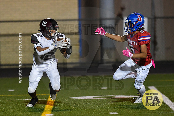 Football_Jeannette vs GCC_20231013-KR1_8944