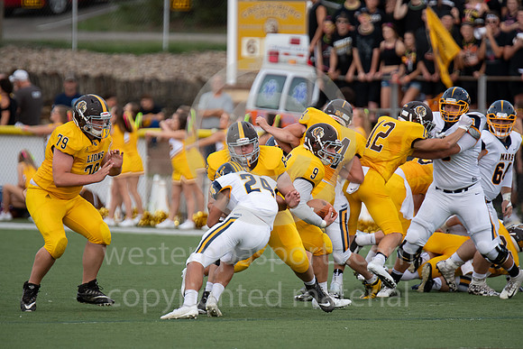 Football_Greensburg Salem vs Mars_20180907-KR1_0032
