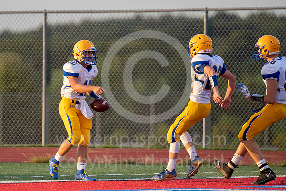 Football_Mt Pleasant vs Derry_20180914-KR1_4564