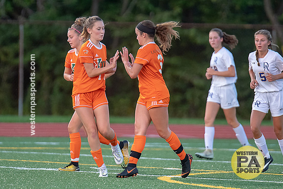 Soccer-Girls_Yough vs Derry_20180919-KR1_9153