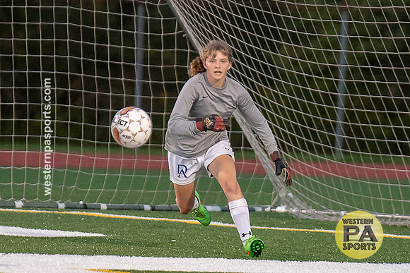 Soccer-Girls_Yough vs Derry_20180919-KR1_9446
