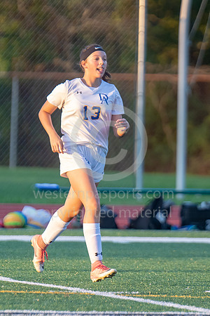 Soccer-Girls_Yough vs Derry_20180919-KR1_8693
