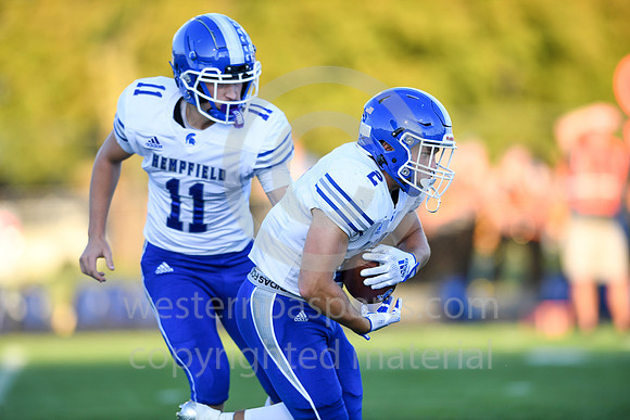 Football_Latrobe vs Hempfield_20220909-KR1_1828