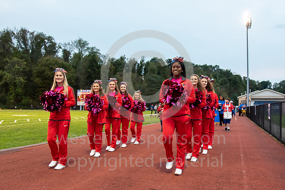 Football_Jeannette vs GCC_20181012-KR5_2729