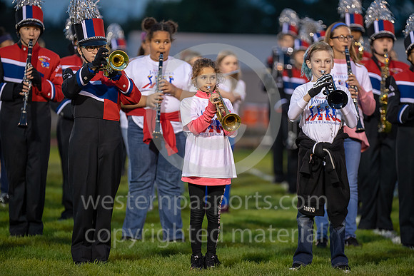 Football_Jeannette vs GCC_20181012-KR1_2097