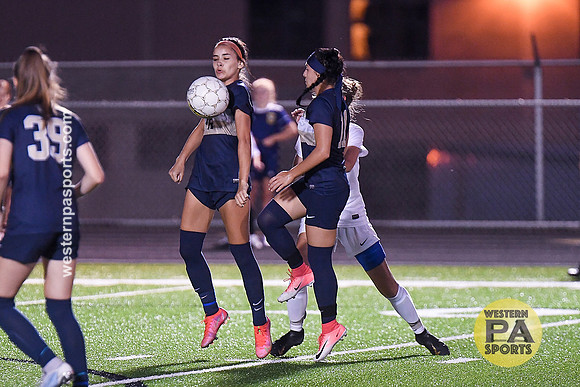 Girls Soccer-FR vs Hampton_20210916-KR1_4745
