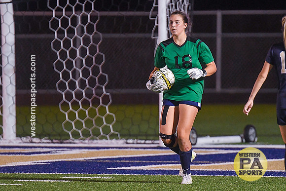 Girls Soccer-FR vs Hampton_20210916-KR1_5153