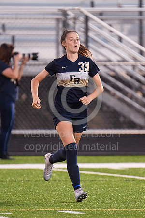 Girls Soccer-FR vs Hampton_20210916-KR1_4503