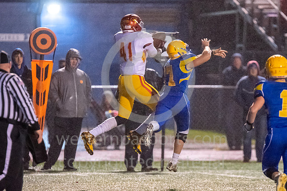 Football_Derry vs North Catholic_20181109-KR1_1446