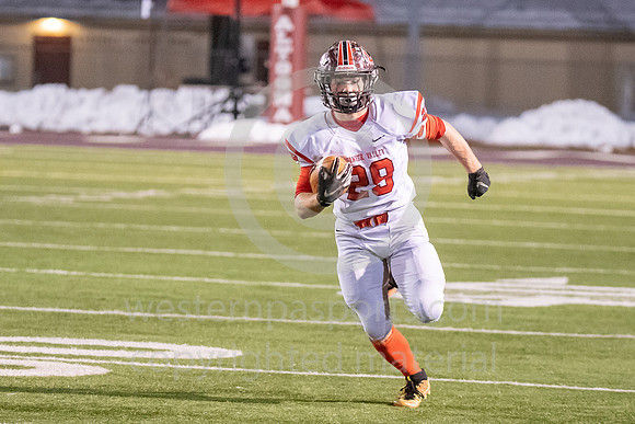 Football_Ligonier Valley vs Richland_20181117-KR1_4449