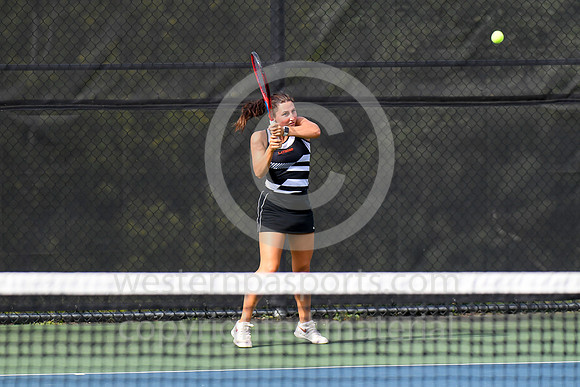 Girls Tennis-Latrobe vs FR_20210921-KR1_8384