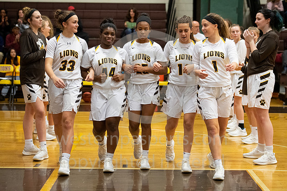 120718-Girls Hoops-Greensburg Salem Tourney-6597