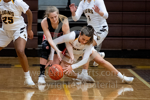120718-Girls Hoops-Greensburg Salem Tourney-6654