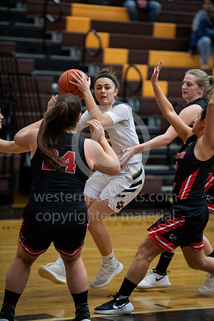 120718-Girls Hoops-Greensburg Salem Tourney-6704