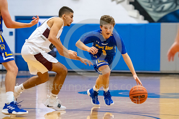 Boys Hoops_GCC vs Derry_20181215-KR1_3289