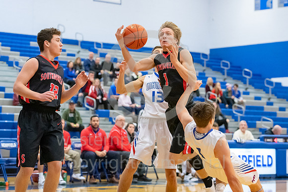 Boys Hoops_MP vs Southmoreland_20181215-KR1_4847