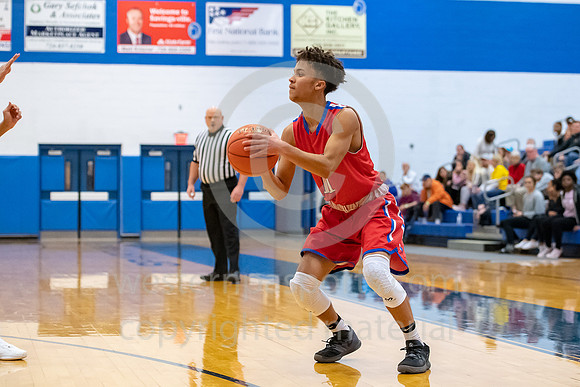 Boys Hoops_GS vs Jeannette_20181215-KR1_5672