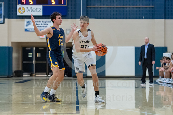 Boys Hoops_FR vs Mars_20181217-KR1_7431