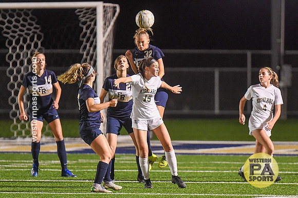 Girls Soccer-FR vs Kiski Area_20210930-KR1_6346