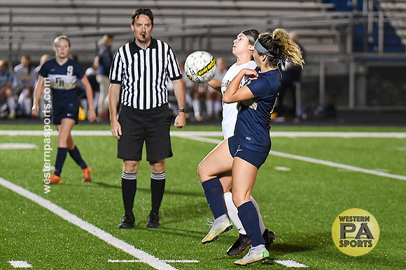 Girls Soccer-FR vs Kiski Area_20210930-KR1_6337