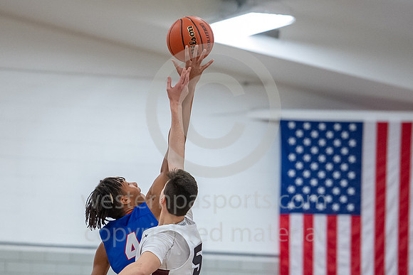 Boys Basketball_GCC vs Jeannette_20181222-KR1_2856