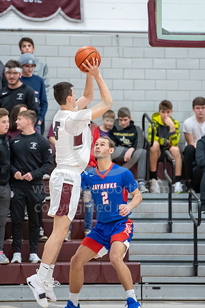 Boys Basketball_GCC vs Jeannette_20181222-KR1_2861