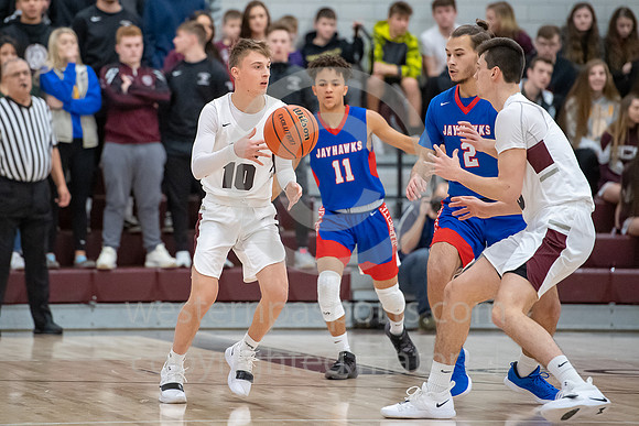 Boys Basketball_GCC vs Jeannette_20181222-KR1_2896