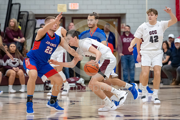Boys Basketball_GCC vs Jeannette_20181222-KR1_2917