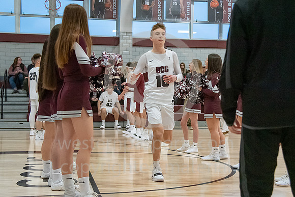 Boys Basketball_GCC vs Jeannette_20181222-KR5_6762