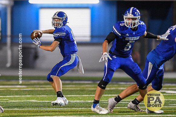 Football-Hempfield vs Baldwin_20211008-KR1_0138