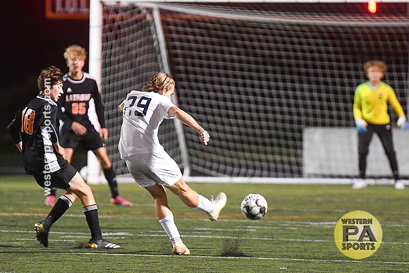 Boys Soccer-Latrobe vs Norwin_20211011-KR1_2687