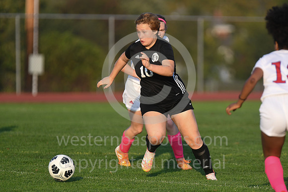 Girls Soccer-GCC vs Jeannette_20211014-KR1_8646