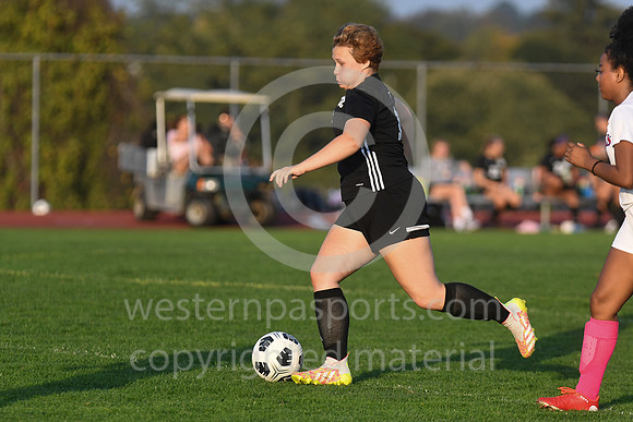 Girls Soccer-GCC vs Jeannette_20211014-KR1_8647