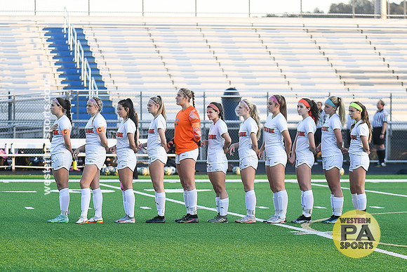 Girlis Soccer-FR vs Latrobe_20211020-KR1_4693