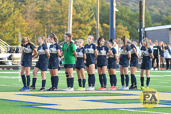 Girlis Soccer-FR vs Latrobe_20211020-KR1_4694