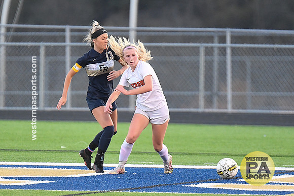 Girlis Soccer-FR vs Latrobe_20211020-KR1_5045