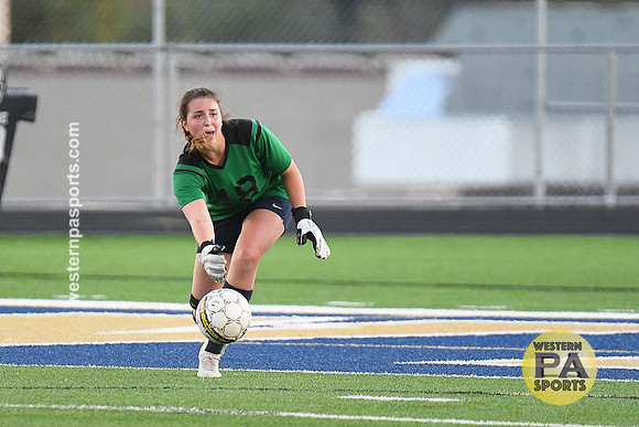 Girlis Soccer-FR vs Latrobe_20211020-KR1_5110
