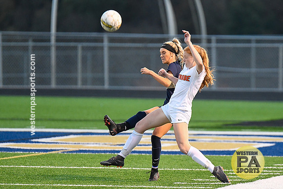 Girlis Soccer-FR vs Latrobe_20211020-KR1_5169