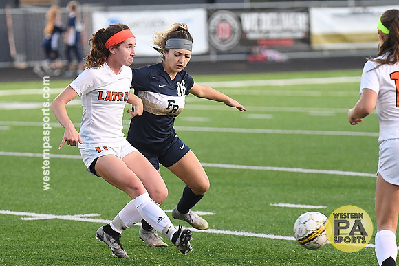 Girlis Soccer-FR vs Latrobe_20211020-KR1_5190