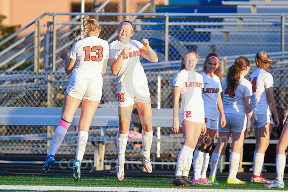 Girls Soccer-FR vs Latrobe_20211020-KR1_4582