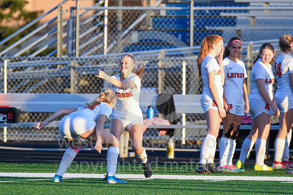 Girls Soccer-FR vs Latrobe_20211020-KR1_4552