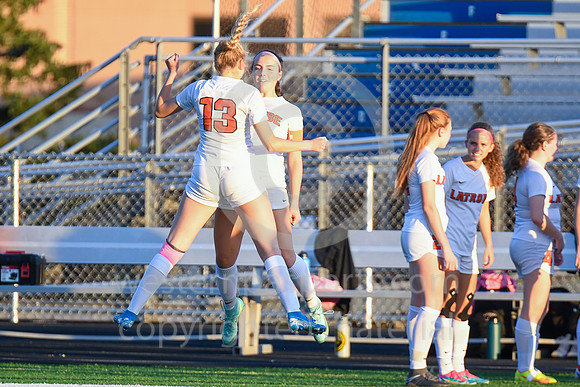 Girls Soccer-FR vs Latrobe_20211020-KR1_4593